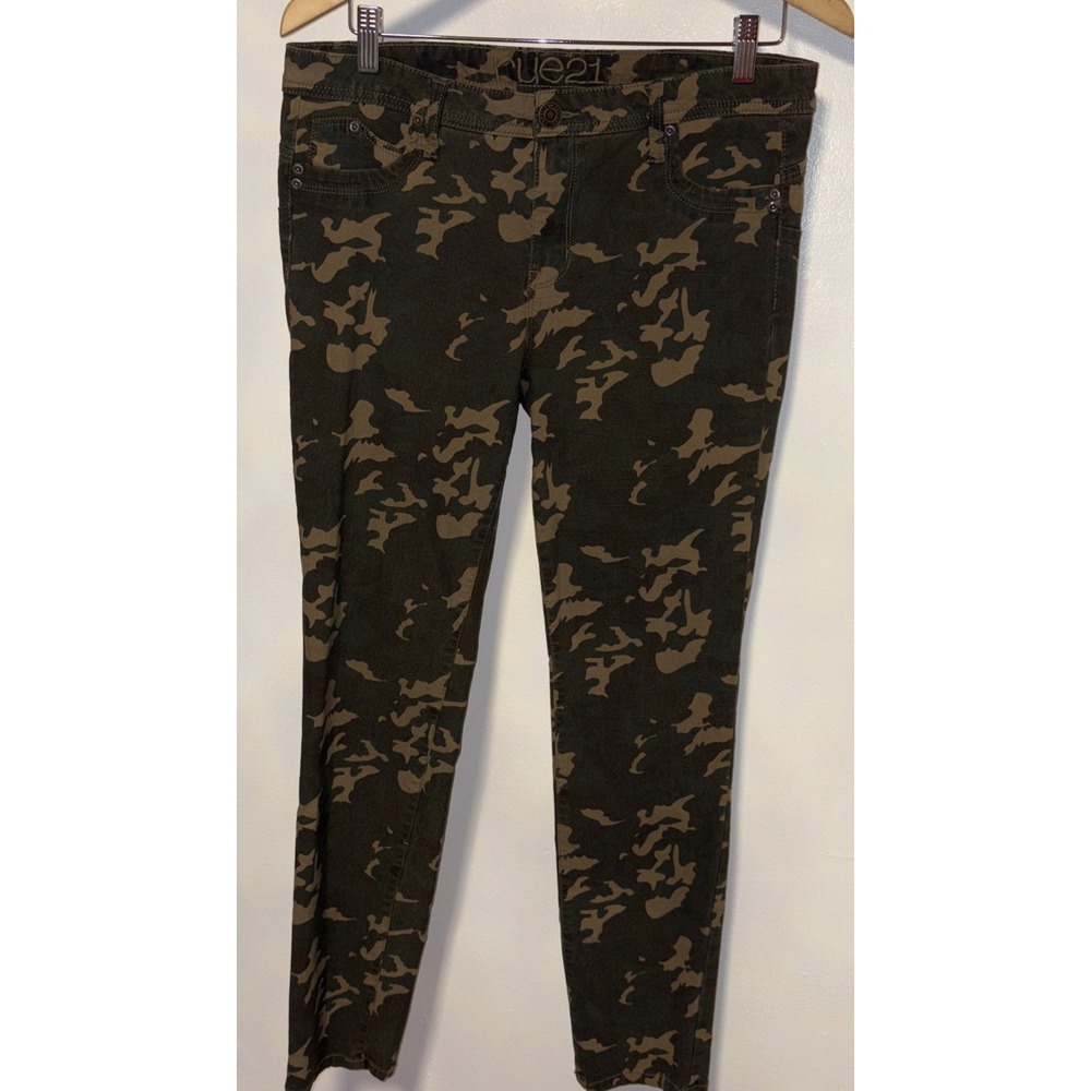 Rue21 Camo Jegging Pants 13/14‎ R